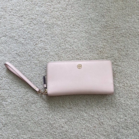 Tory Burch wristlet wallet - Picture 6 of 7